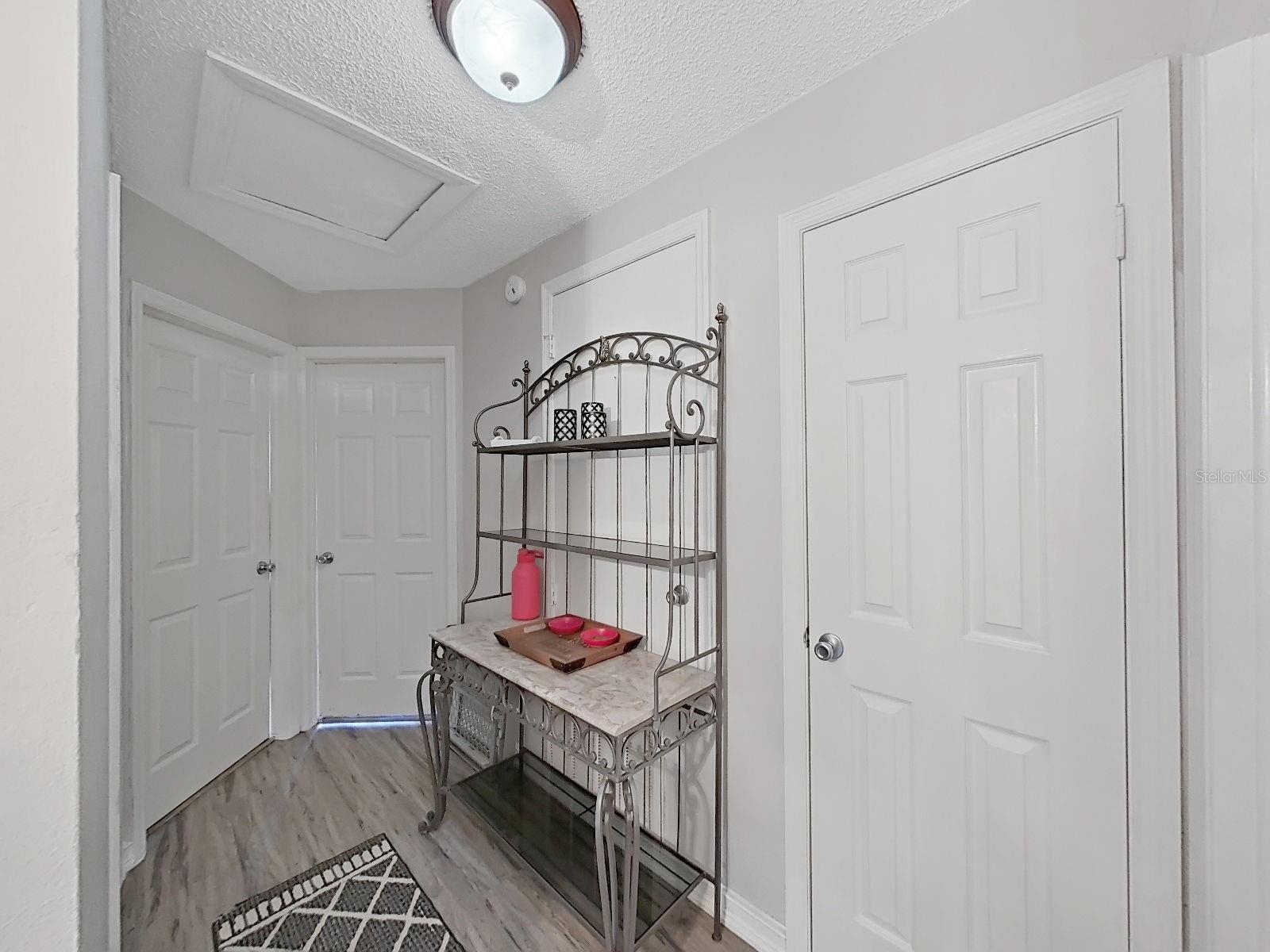 9713 LITTLE POND WAY — photo 47