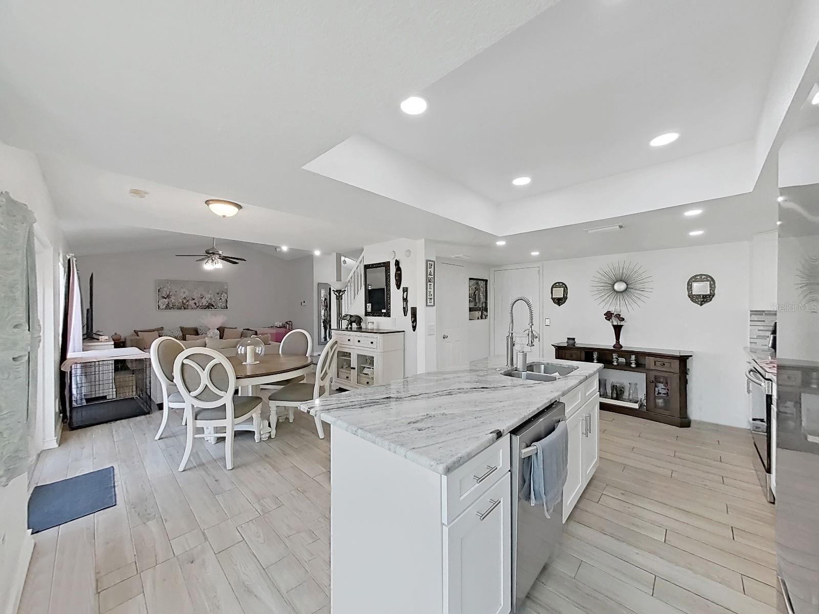 9713 LITTLE POND WAY — photo 36