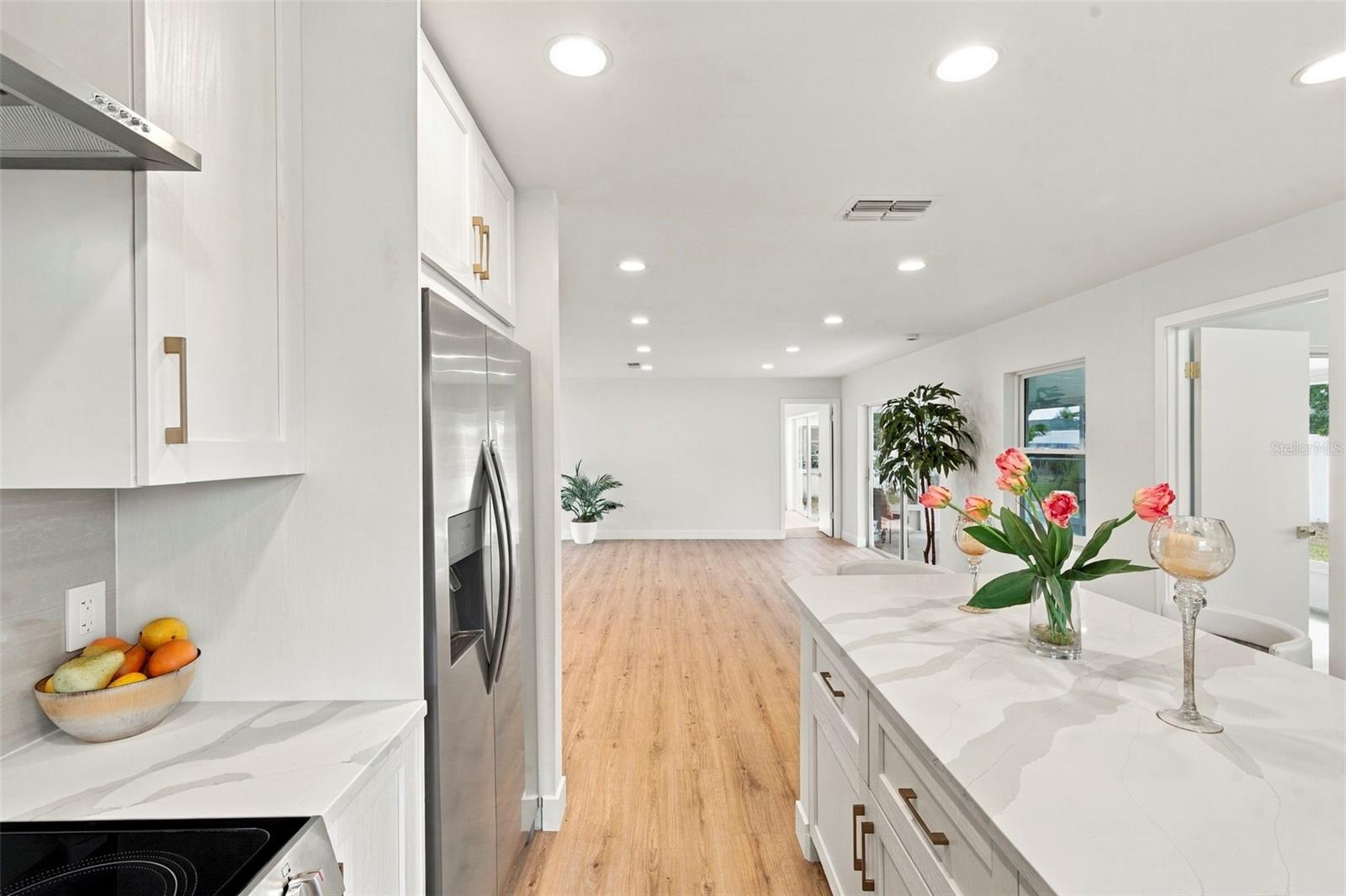 8428 PAXTON DR — photo 17