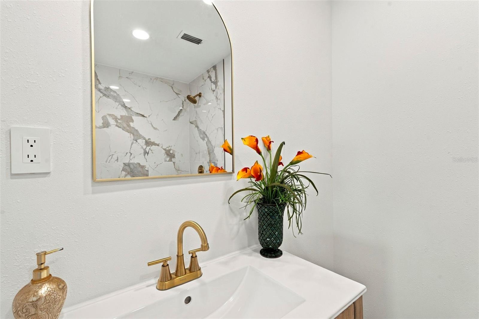8428 PAXTON DR — photo 33