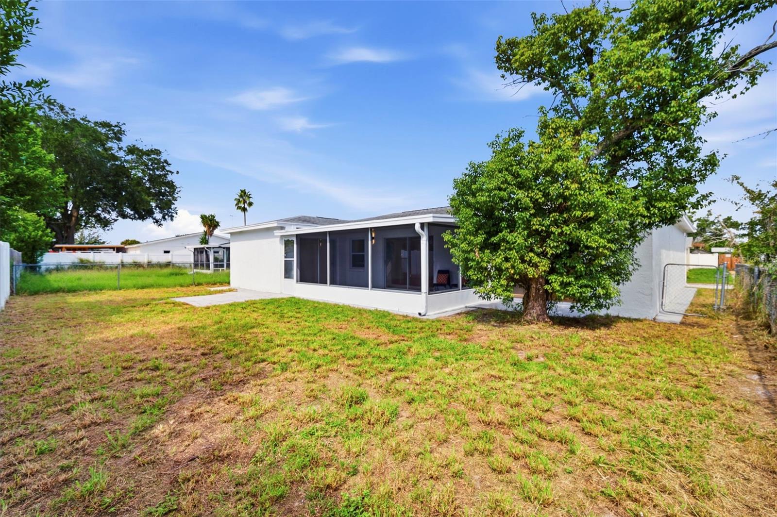 8428 PAXTON DR — photo 51
