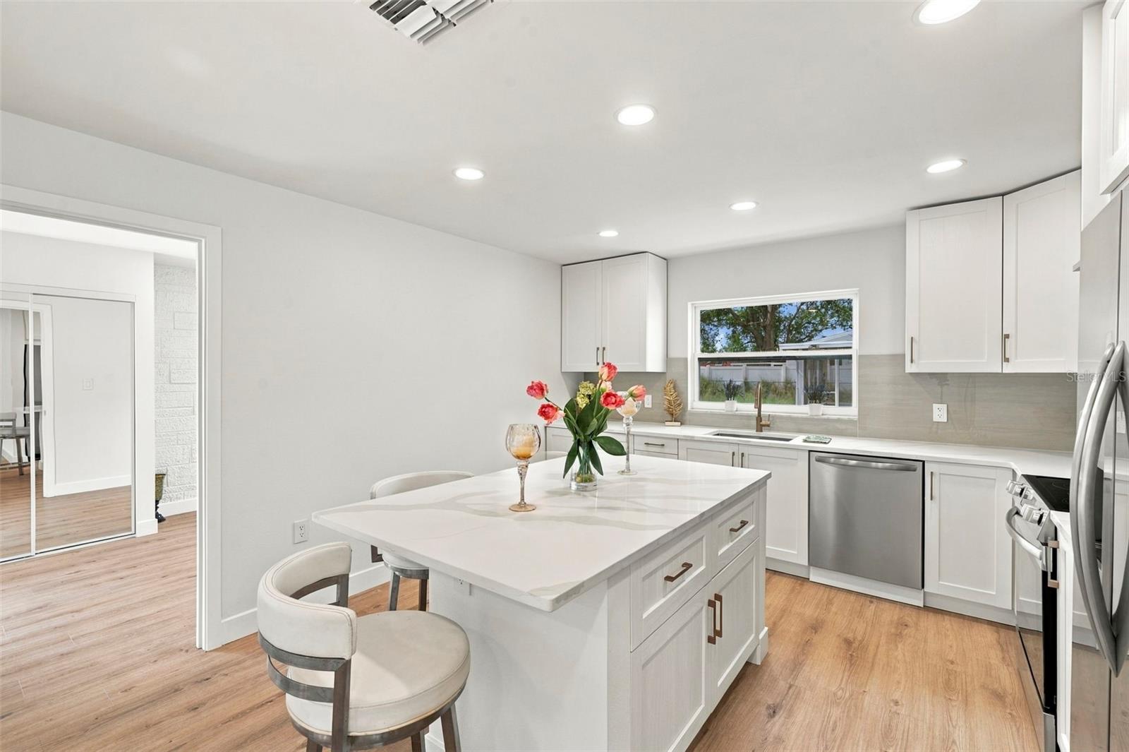 8428 PAXTON DR — photo 16