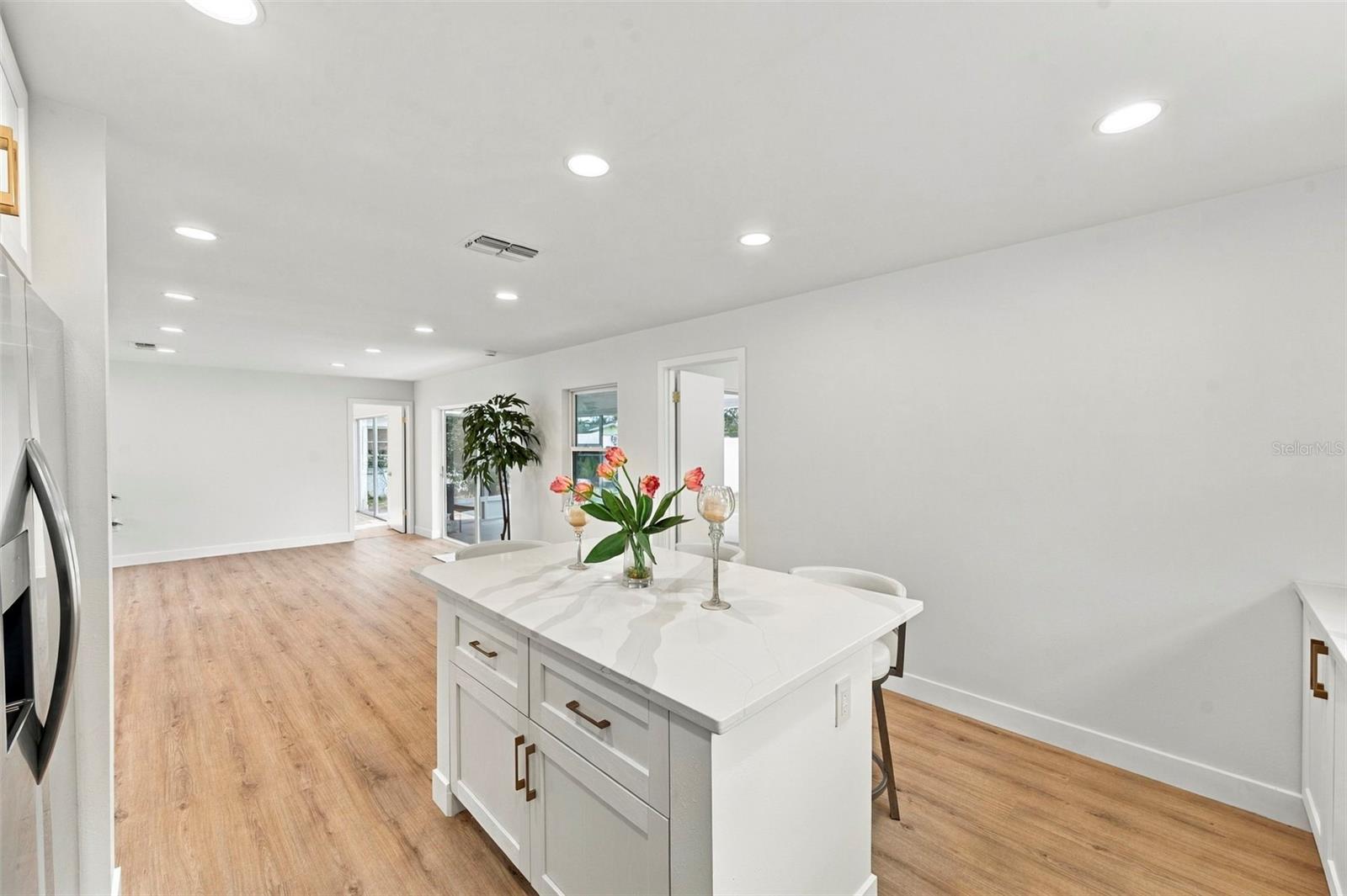 8428 PAXTON DR — photo 19