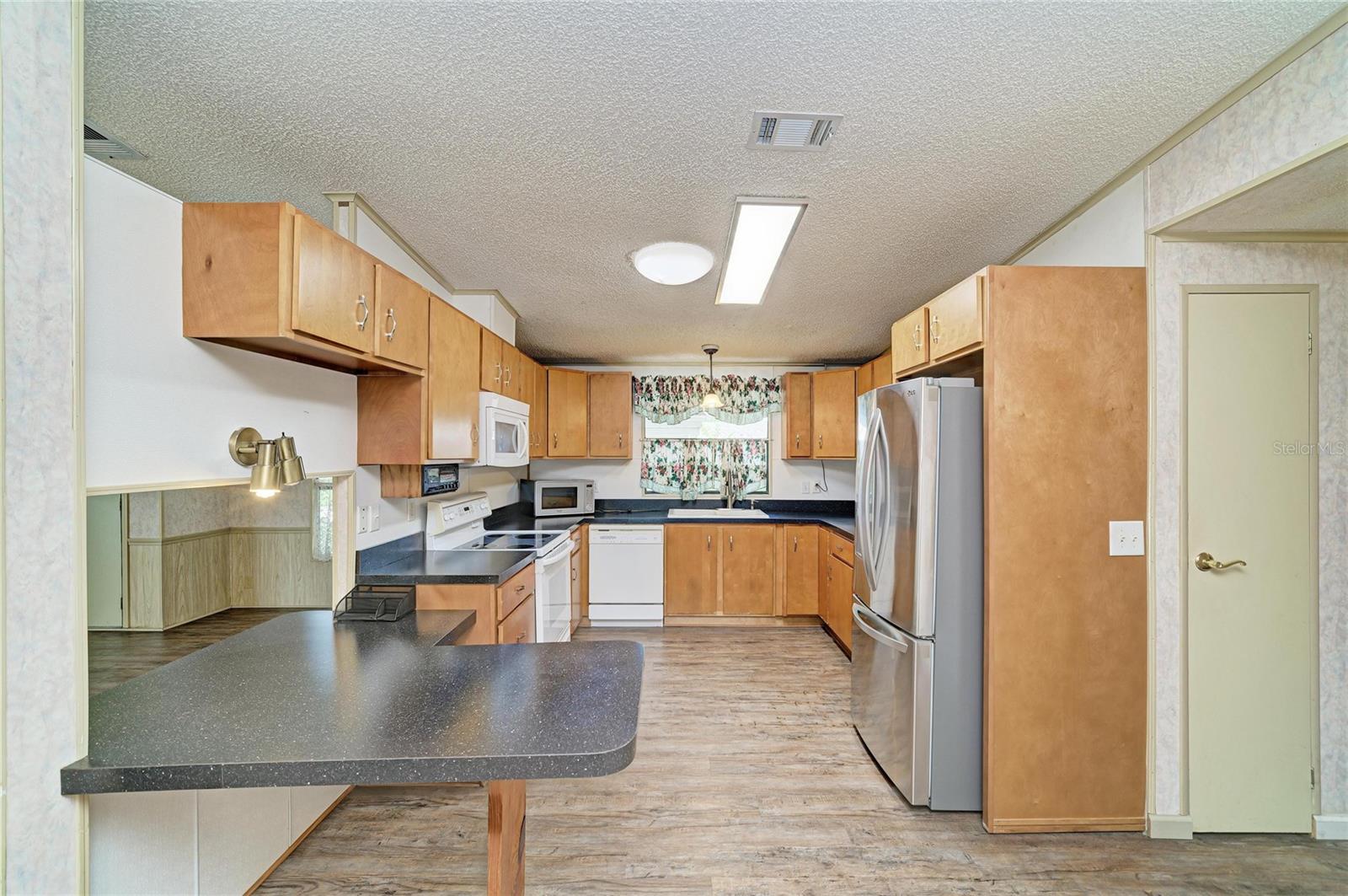 42 MEADOWLARK CIR — photo 4