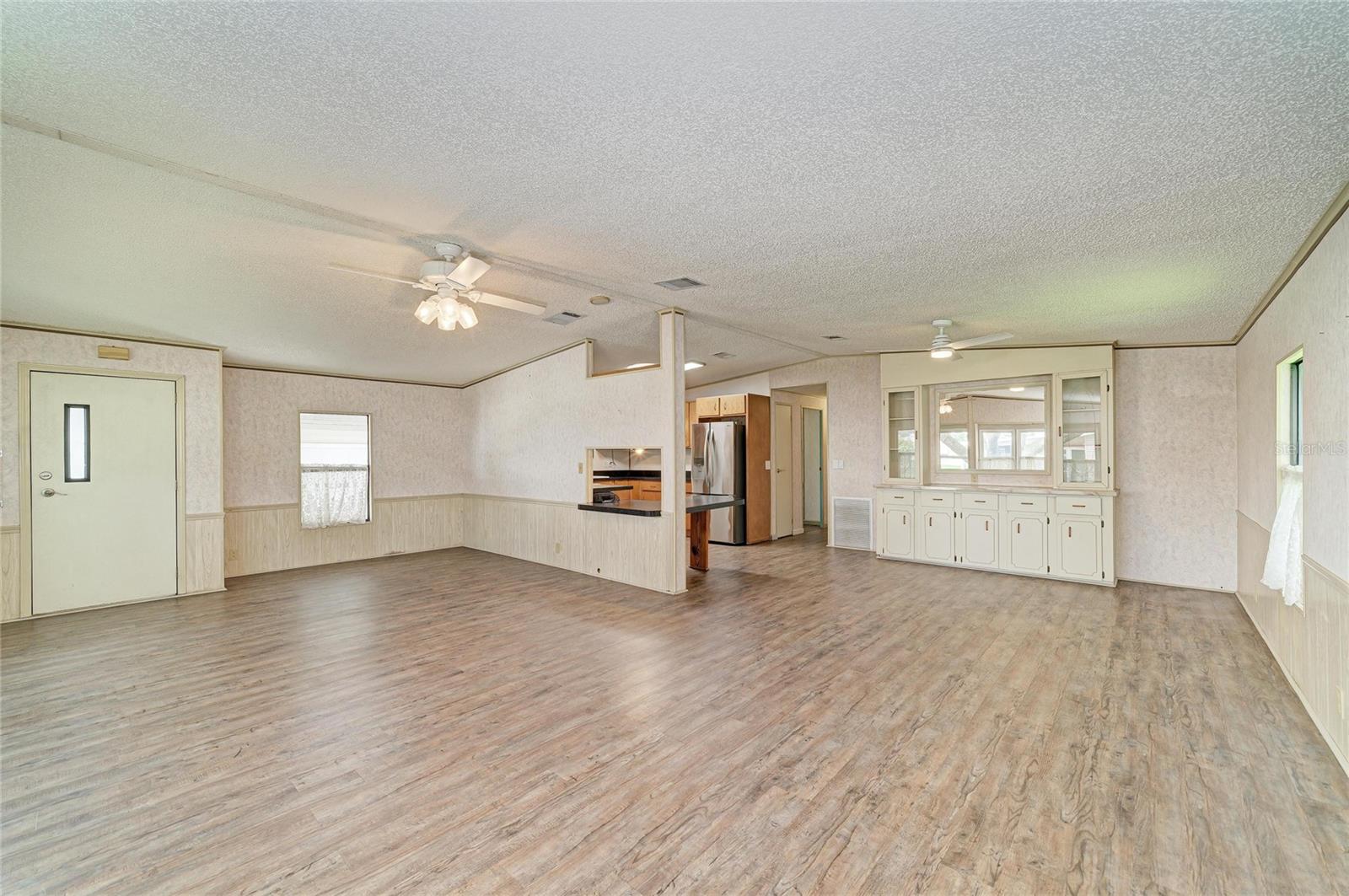 42 MEADOWLARK CIR — photo 12