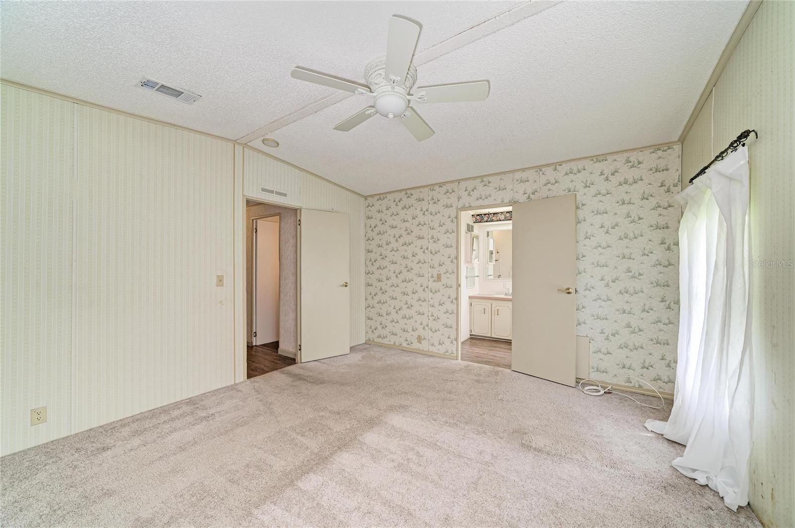 42 MEADOWLARK CIR — photo 19