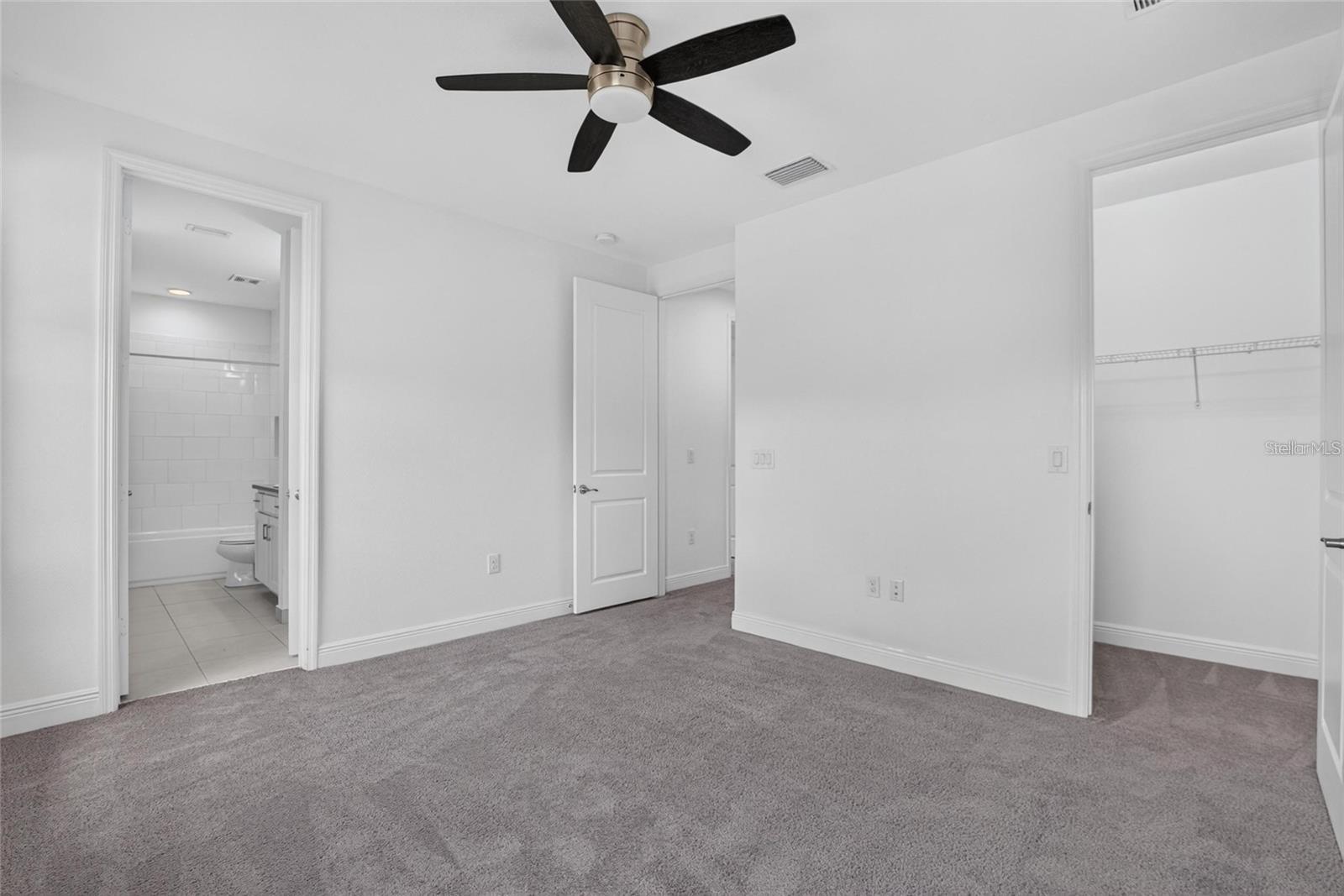 31142 LINDENTREE DR — photo 14