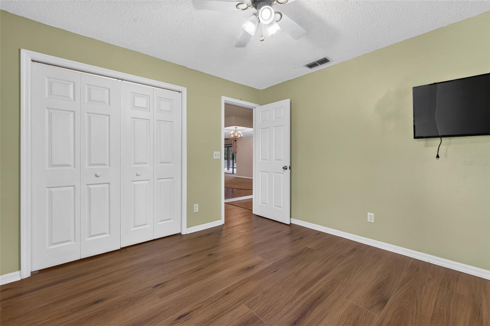 4104 CONCORD WAY — photo 34