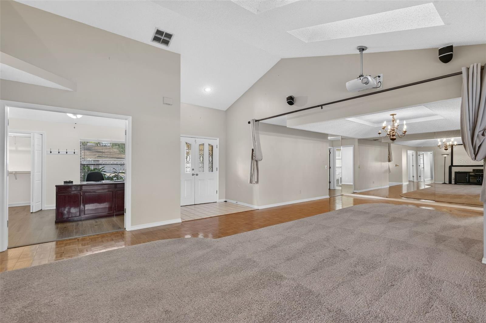 4104 CONCORD WAY — photo 15