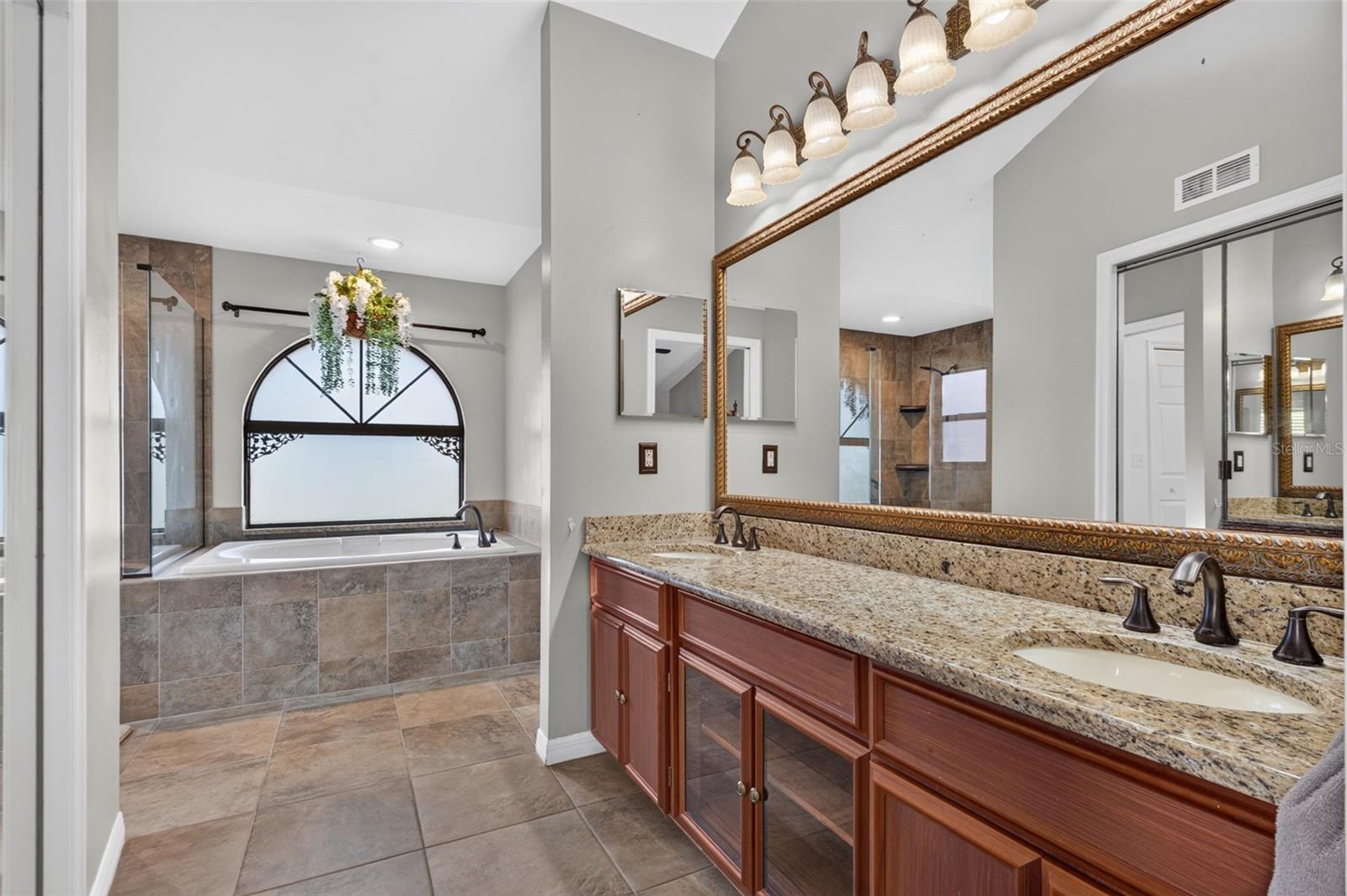 4104 CONCORD WAY — photo 30