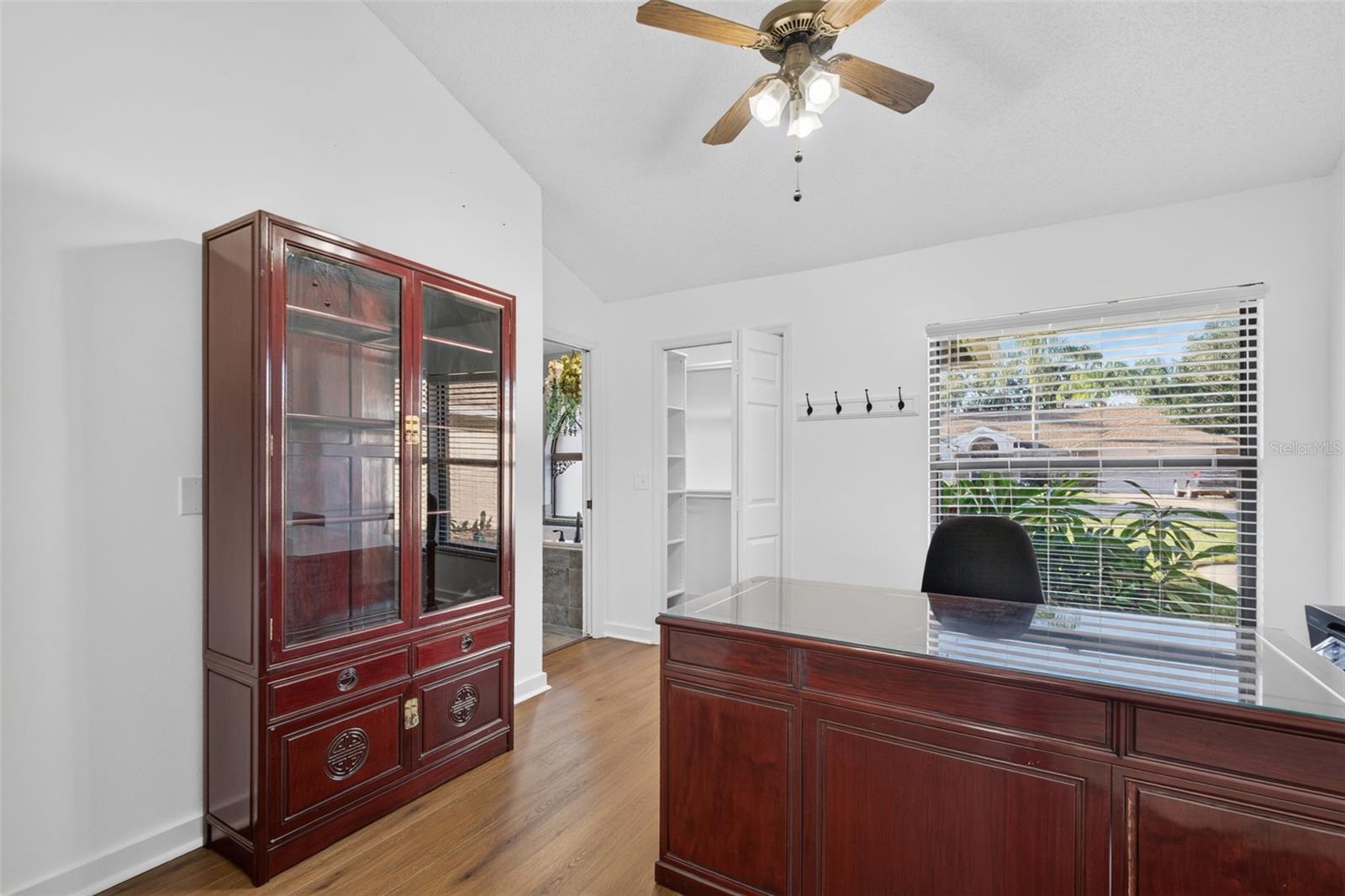 4104 CONCORD WAY — photo 17