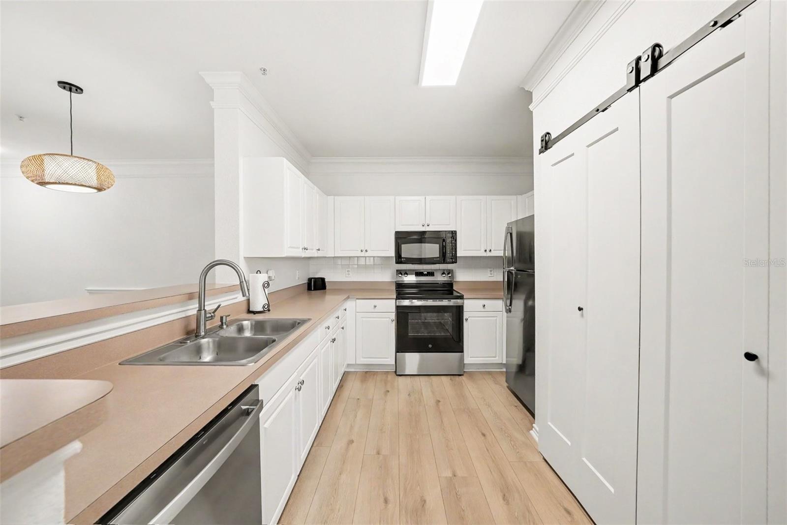 4306 BAYSIDE VILLAGE DR #204 — photo 13
