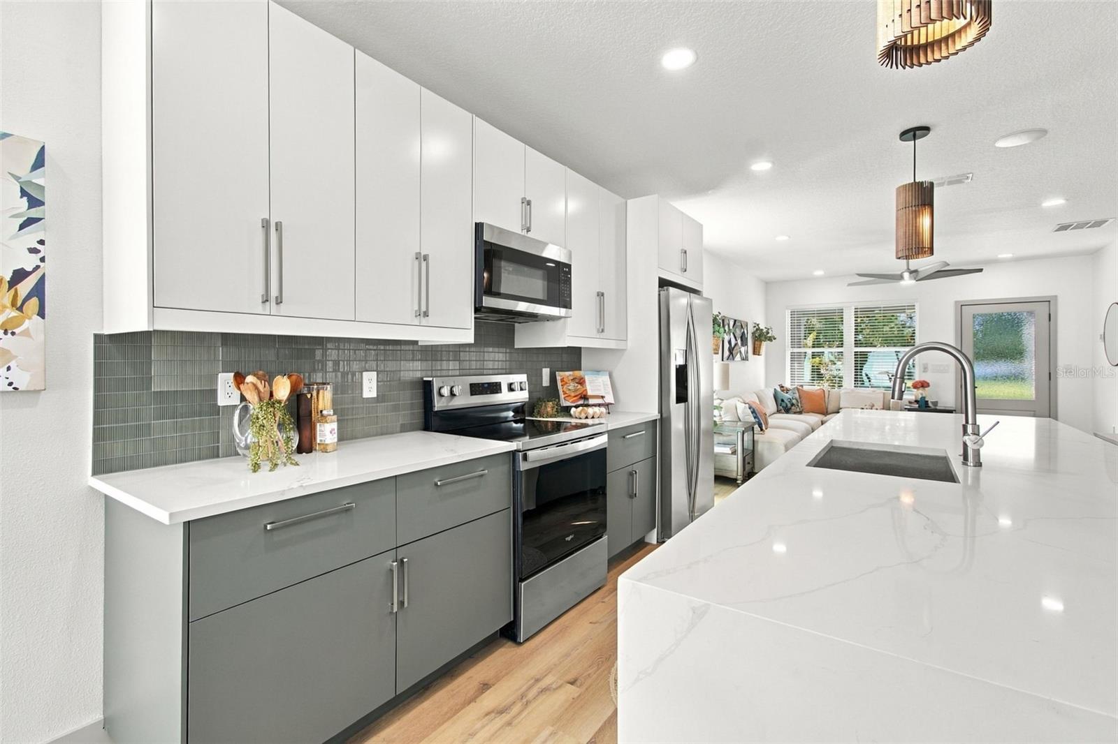 2230 KINGSTON ST S — photo 12