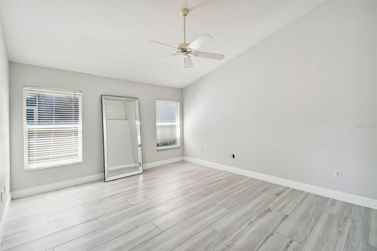 10412 LUCAYA DR — photo 16
