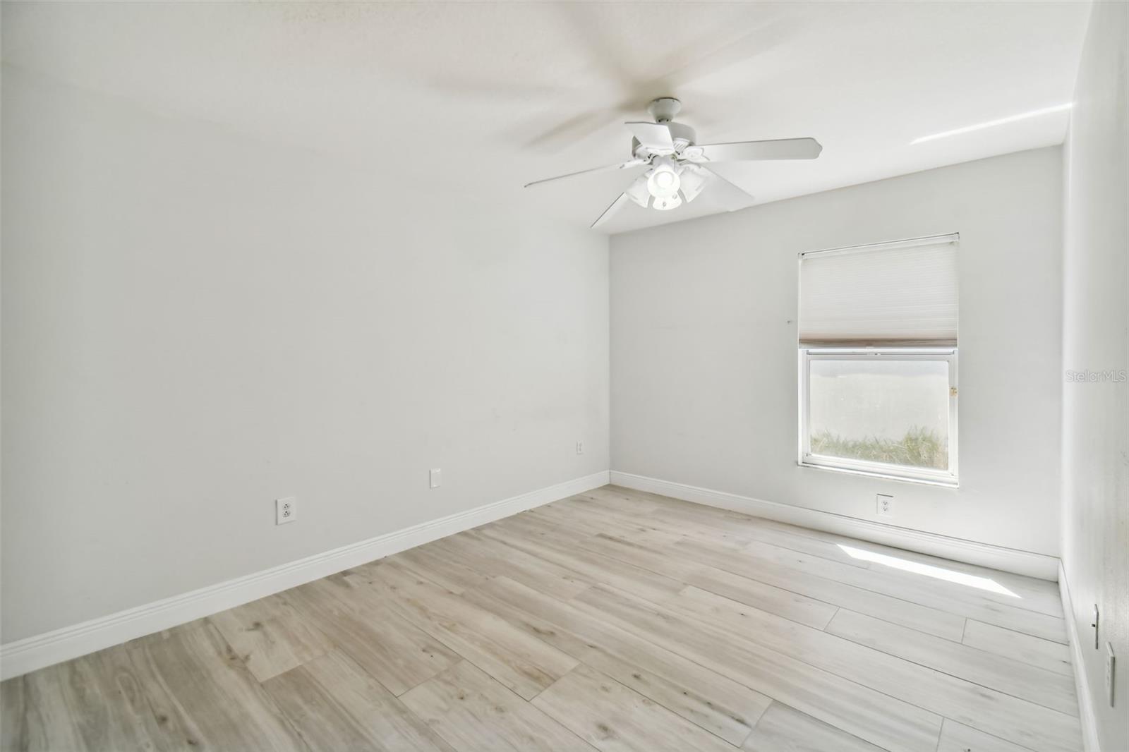 10412 LUCAYA DR — photo 25
