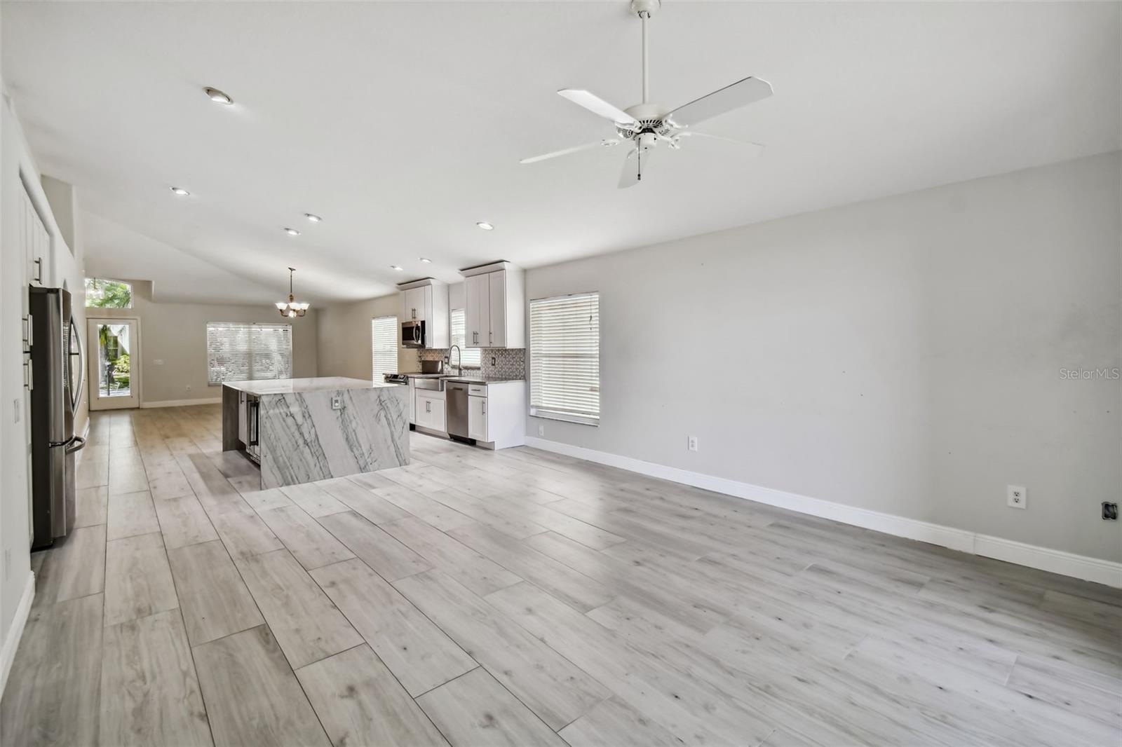 10412 LUCAYA DR — photo 9