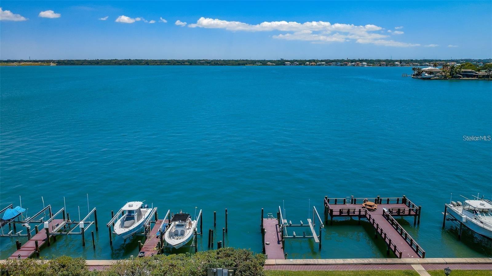 240 SAND KEY ESTATES DR #222 — photo 23
