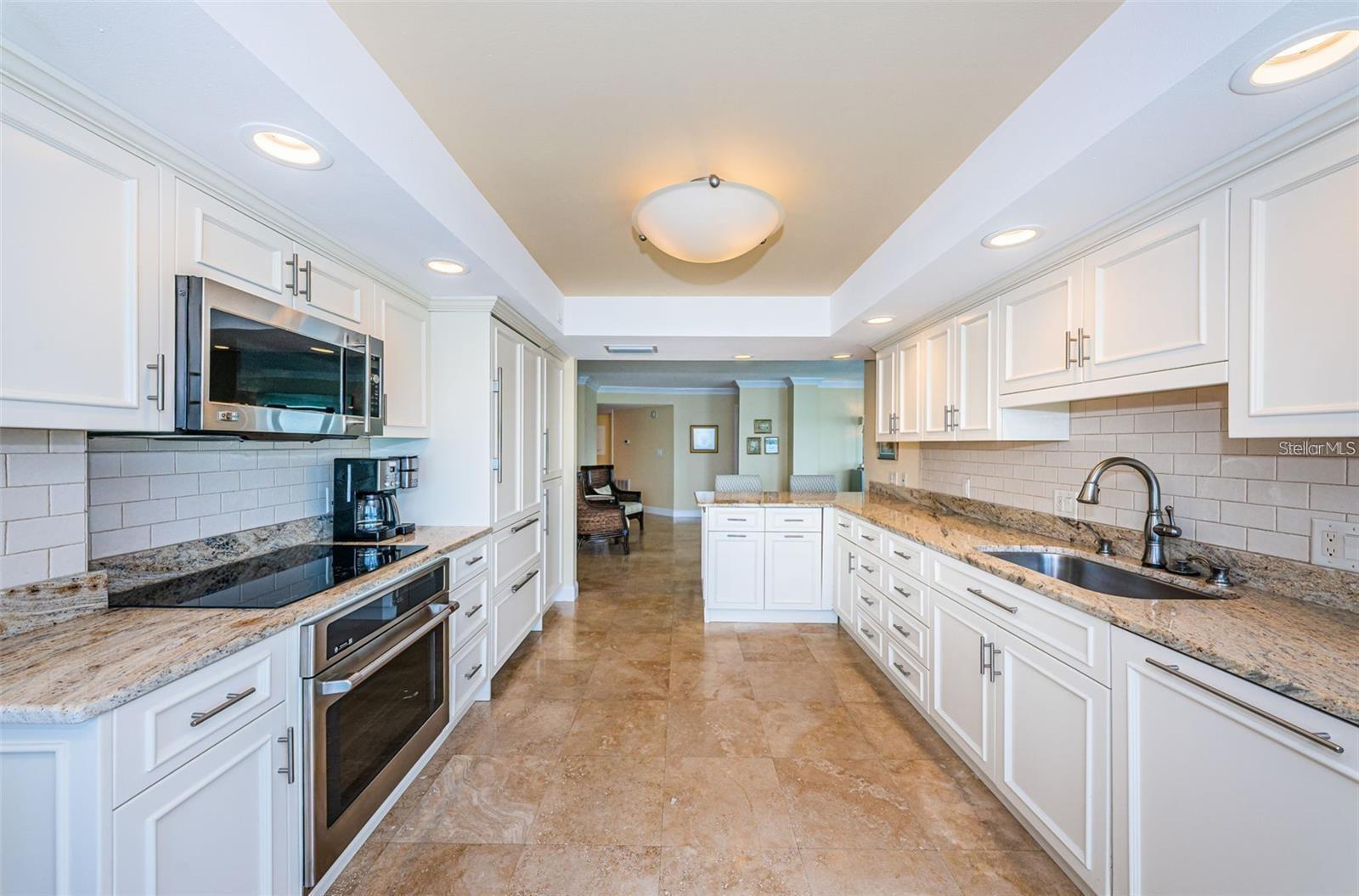 240 SAND KEY ESTATES DR #222 — photo 8