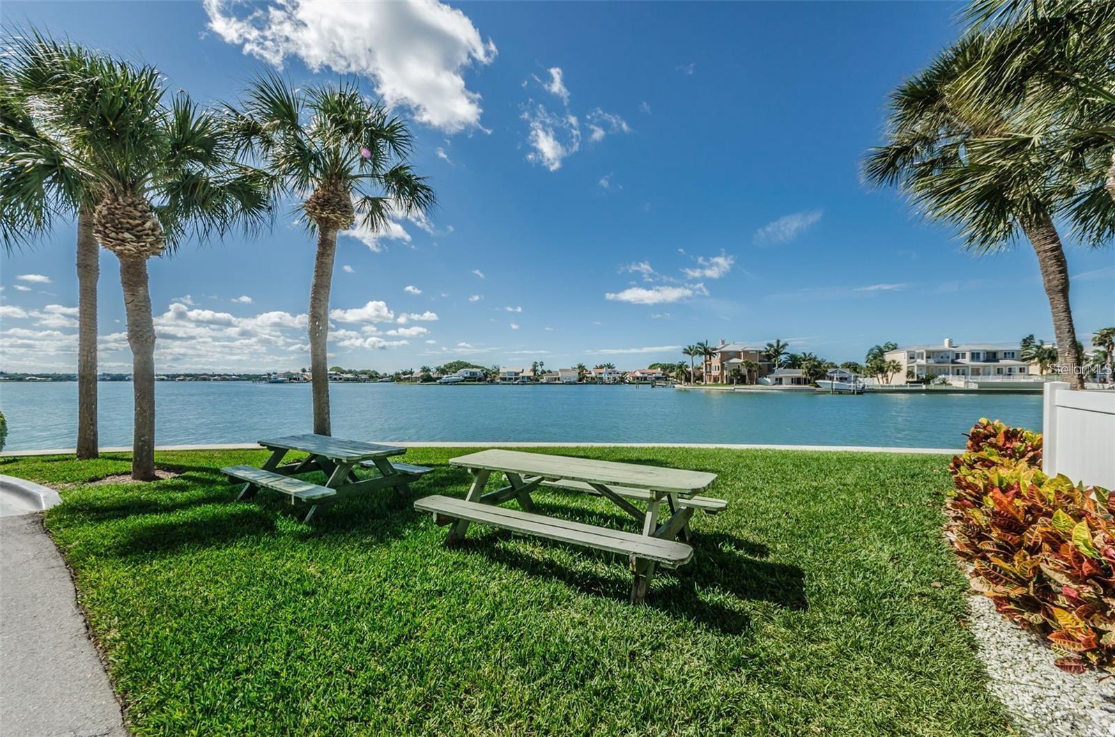 240 SAND KEY ESTATES DR #222 — photo 22