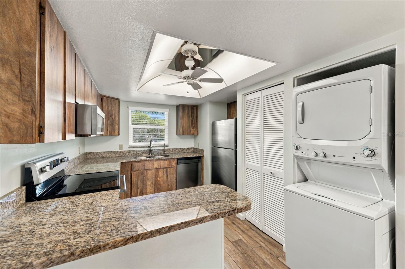 12300 PARK BLVD #106 — photo 9