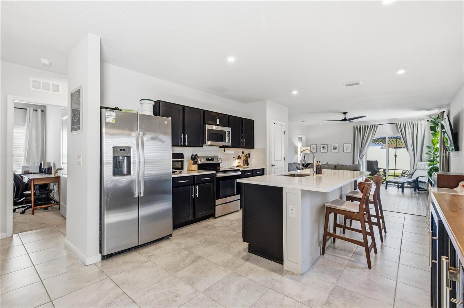 35191 BRIENNE ST — photo 6