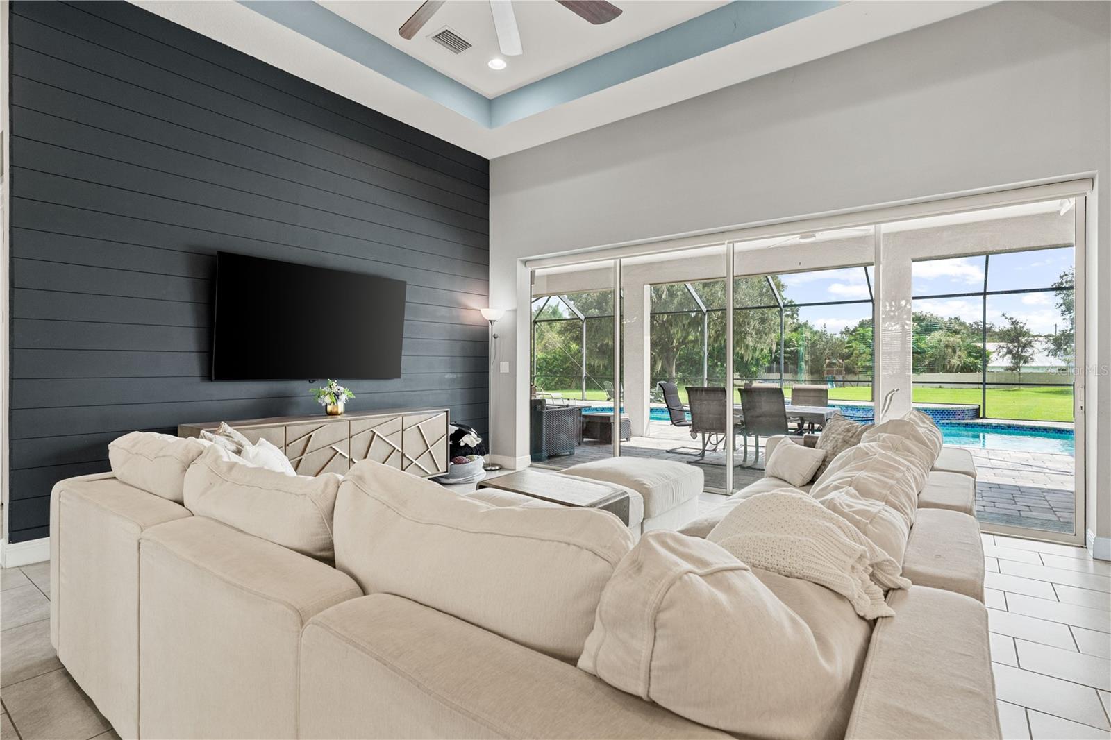 4768 SACRA CT — photo 8