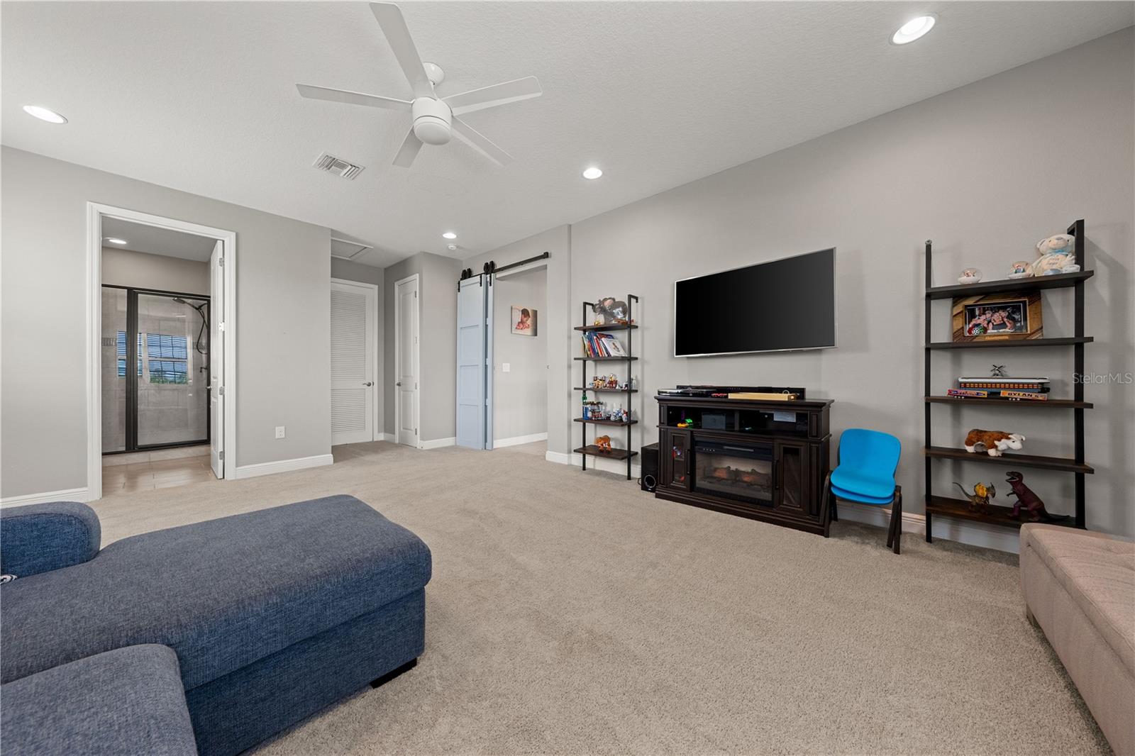 4768 SACRA CT — photo 37