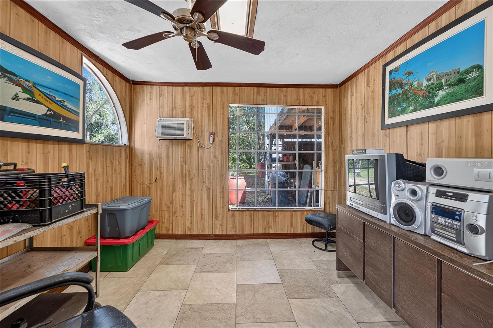 28329 LINDENHURST DR — photo 57