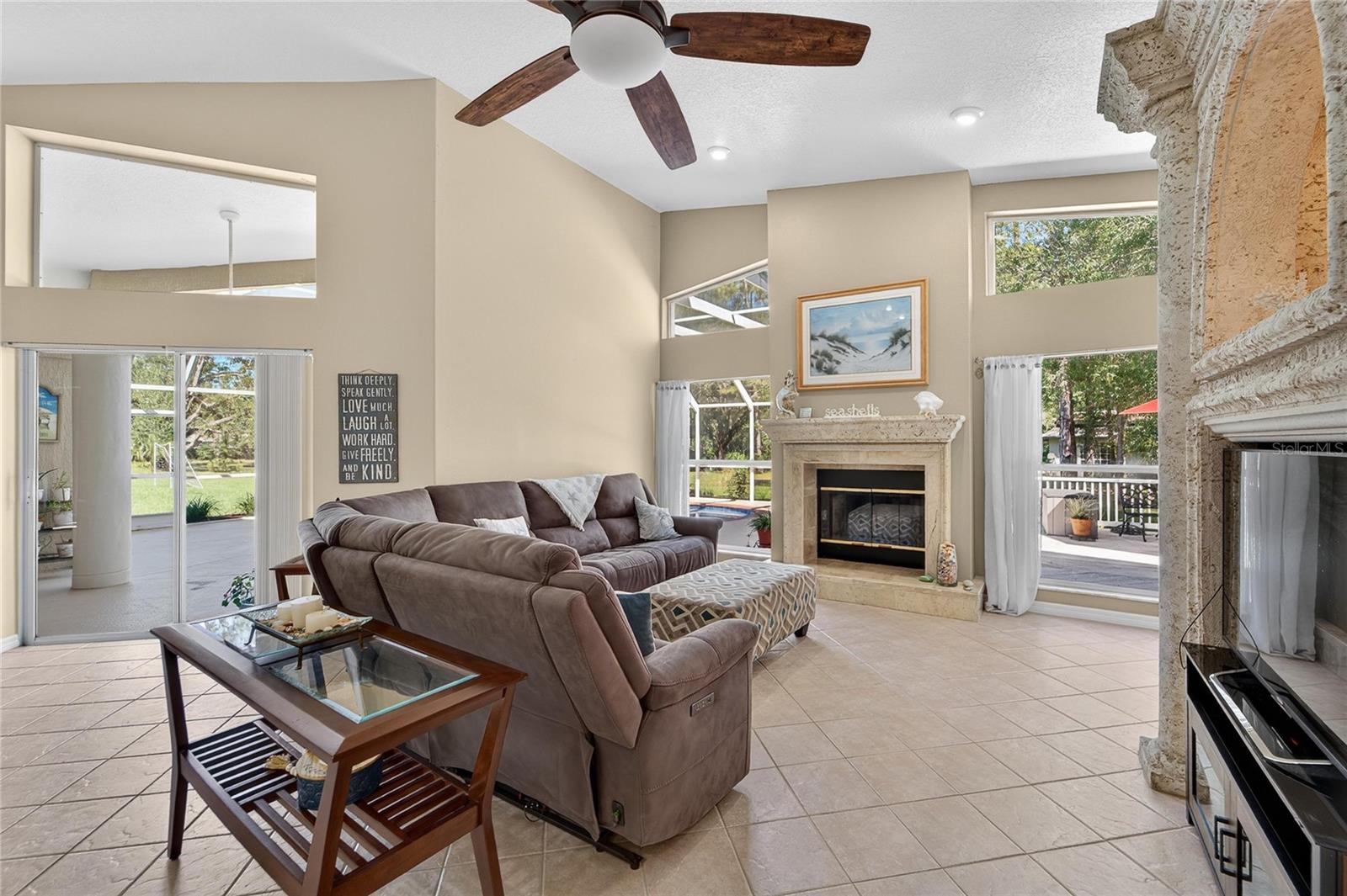 28329 LINDENHURST DR — photo 28
