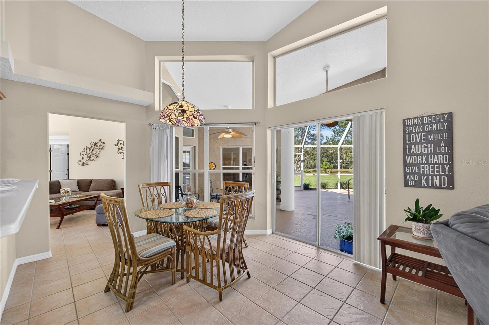 28329 LINDENHURST DR — photo 27