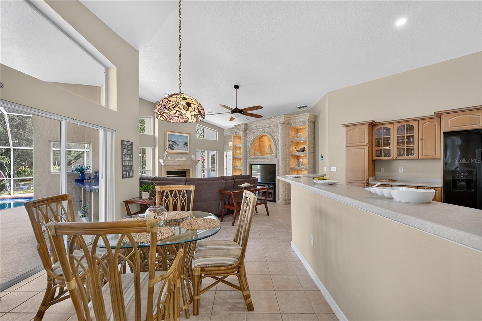 28329 LINDENHURST DR — photo 26