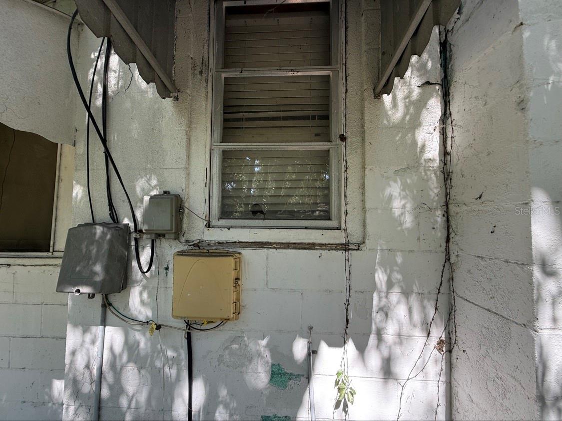 10109 N JASMINE AVE — photo 16