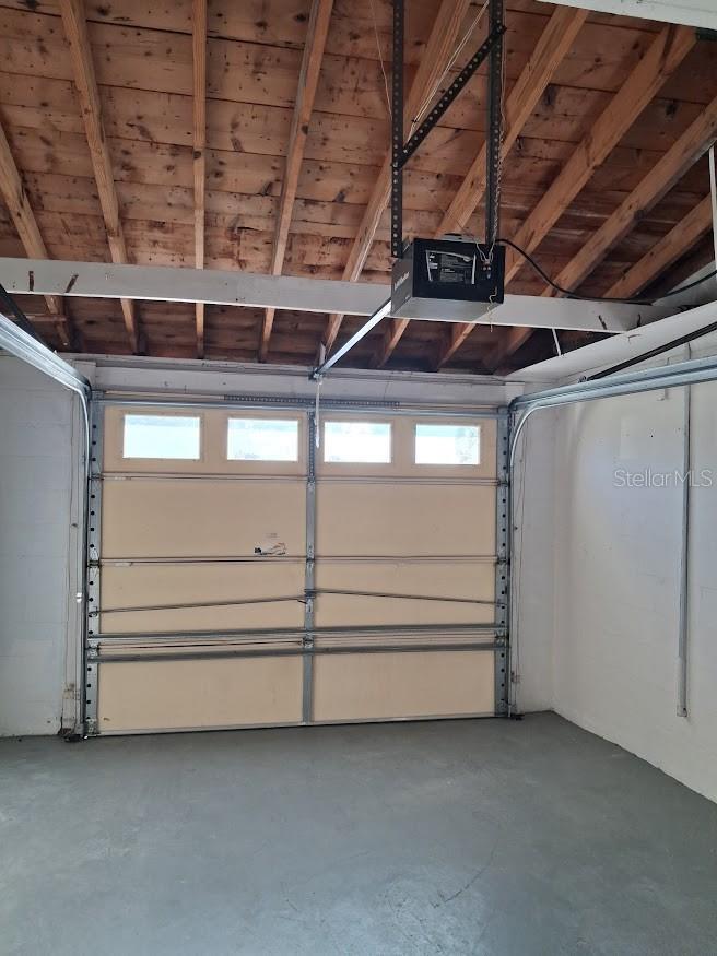 1051 MAYBURY DR — photo 14