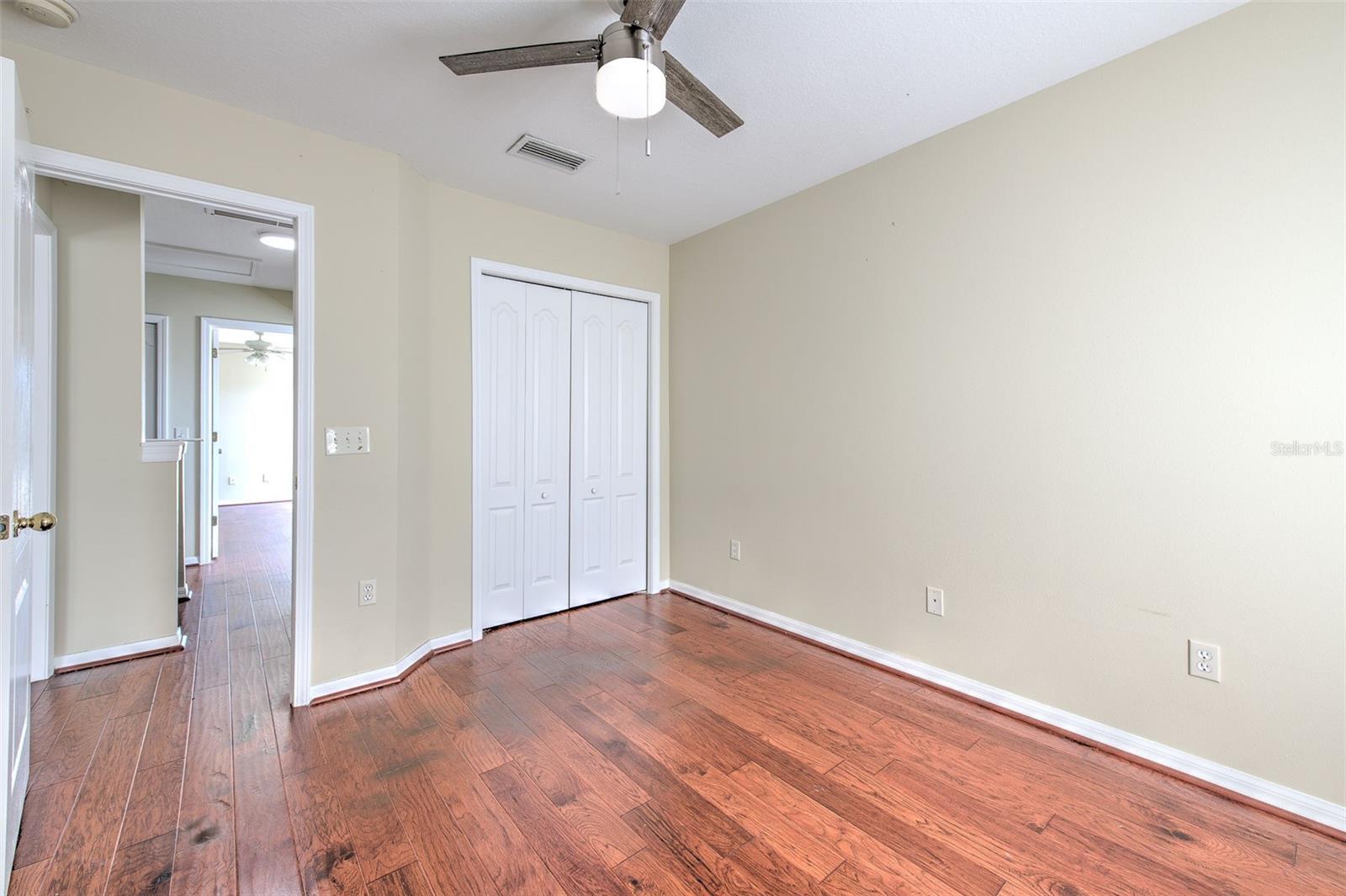 8804 SANDY PLAINS DR — photo 36