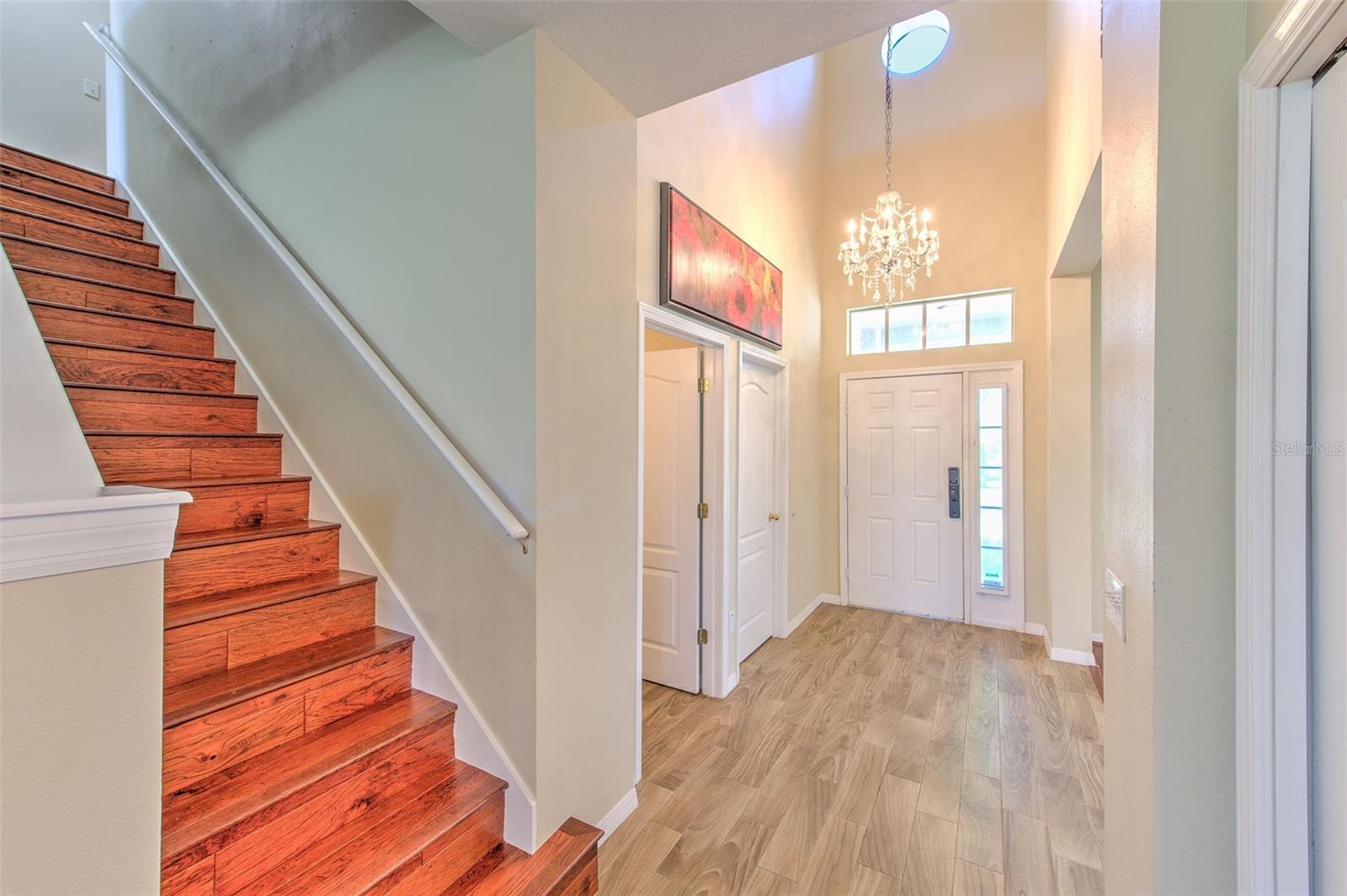 8804 SANDY PLAINS DR — photo 25