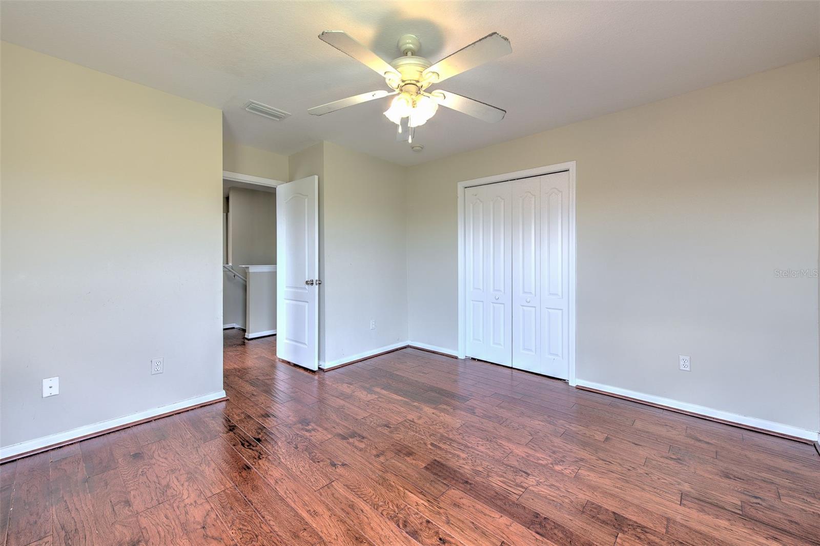 8804 SANDY PLAINS DR — photo 30