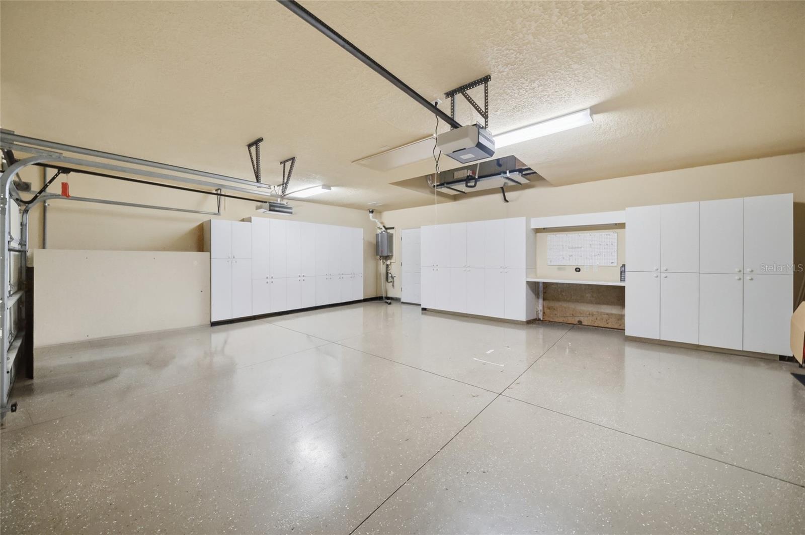 6914 TREYMORE CT — photo 35