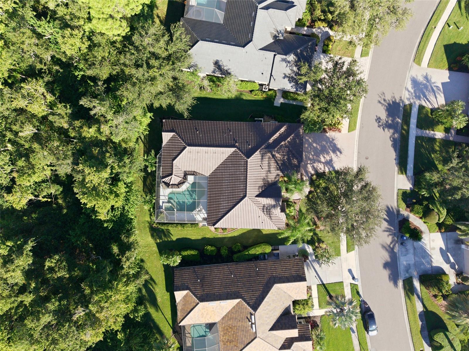 6914 TREYMORE CT — photo 36