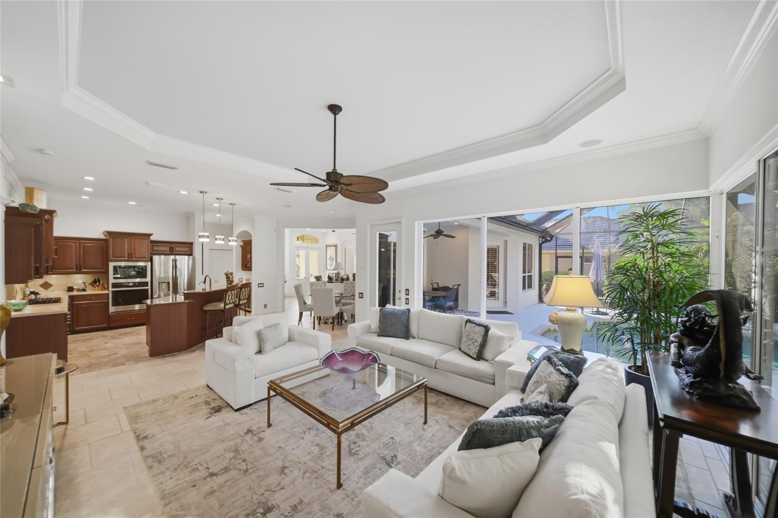 6914 TREYMORE CT — photo 15