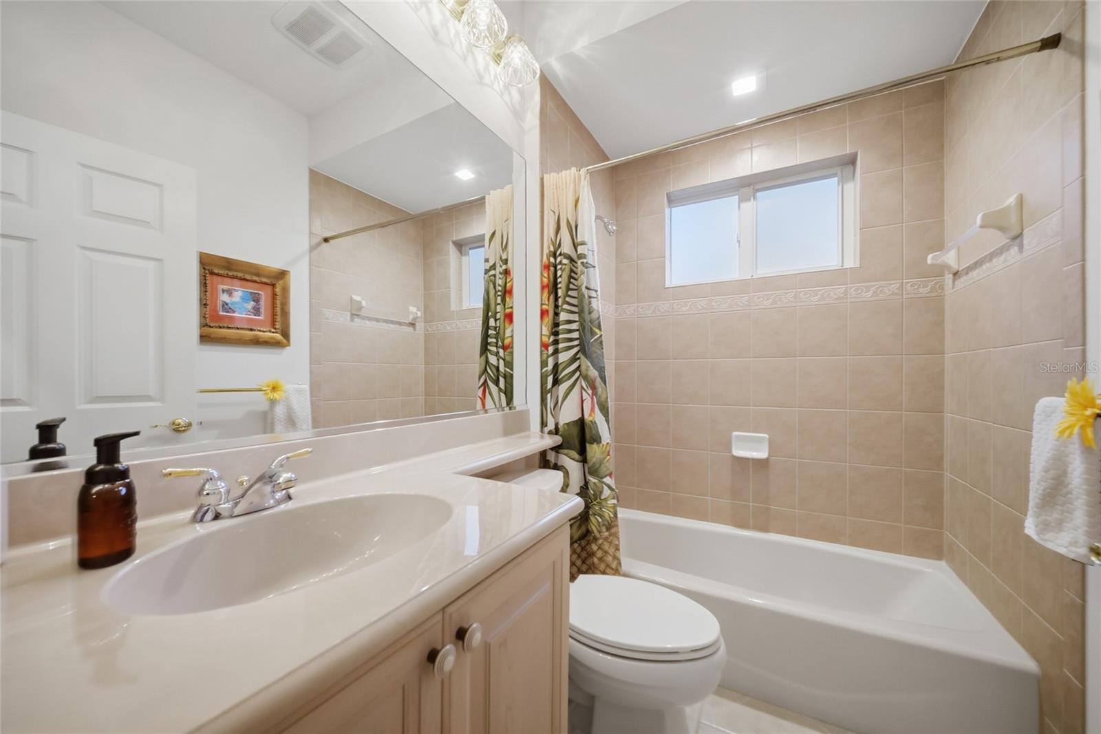 6914 TREYMORE CT — photo 24