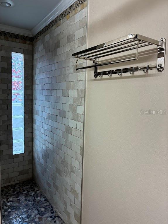 52 CYPRESS DR — photo 38