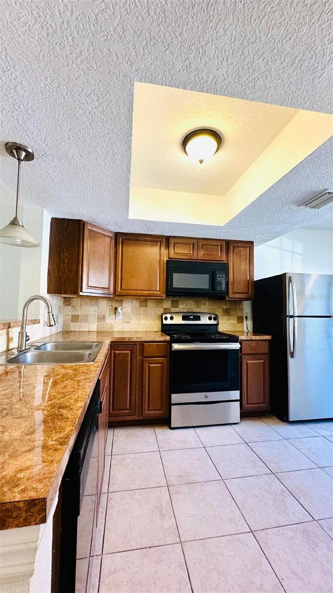16634 BRIGADOON DR — photo 5