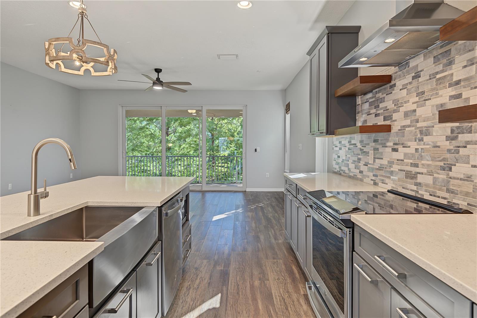 849 CALLISTA CAY LOOP — photo 11