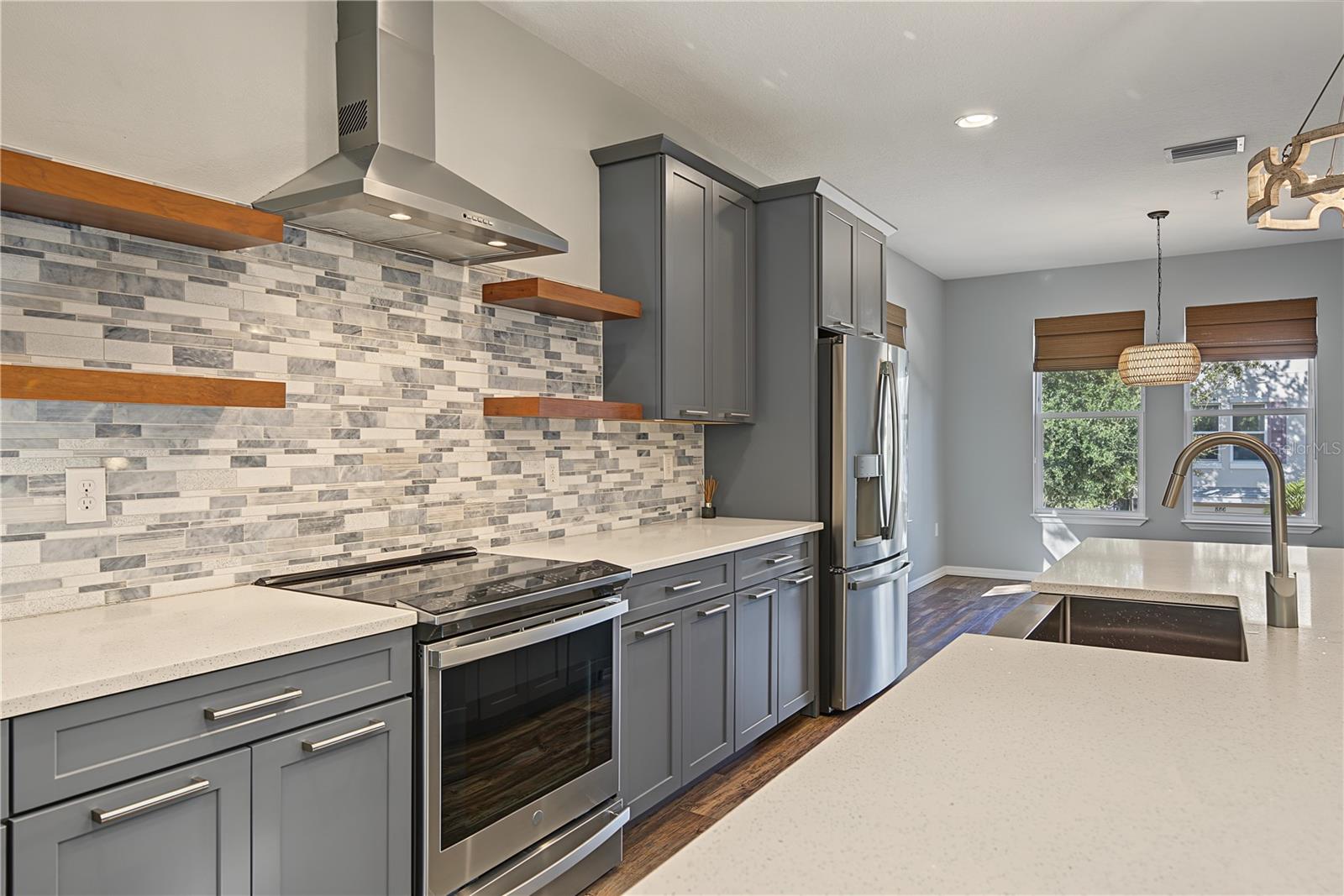 849 CALLISTA CAY LOOP — photo 15
