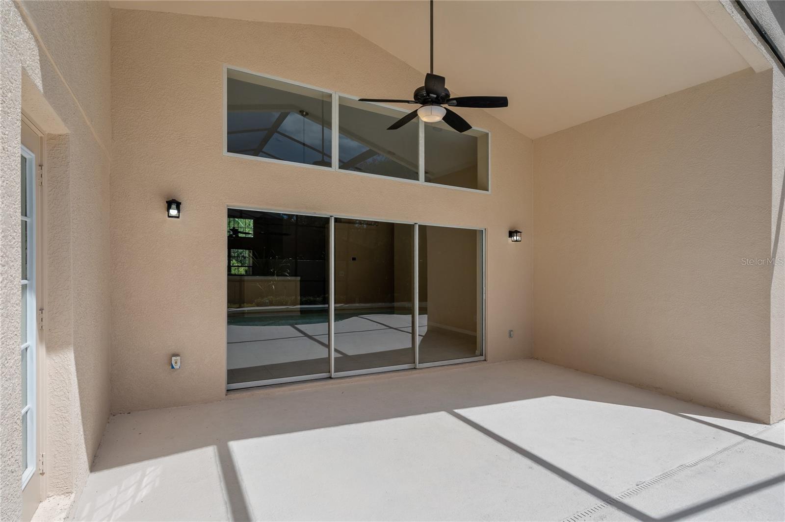8211 CANYON CREEK WAY — photo 47