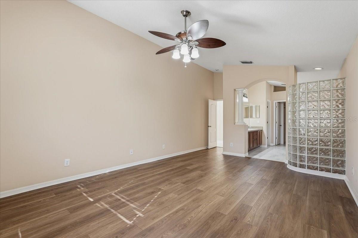8211 CANYON CREEK WAY — photo 28