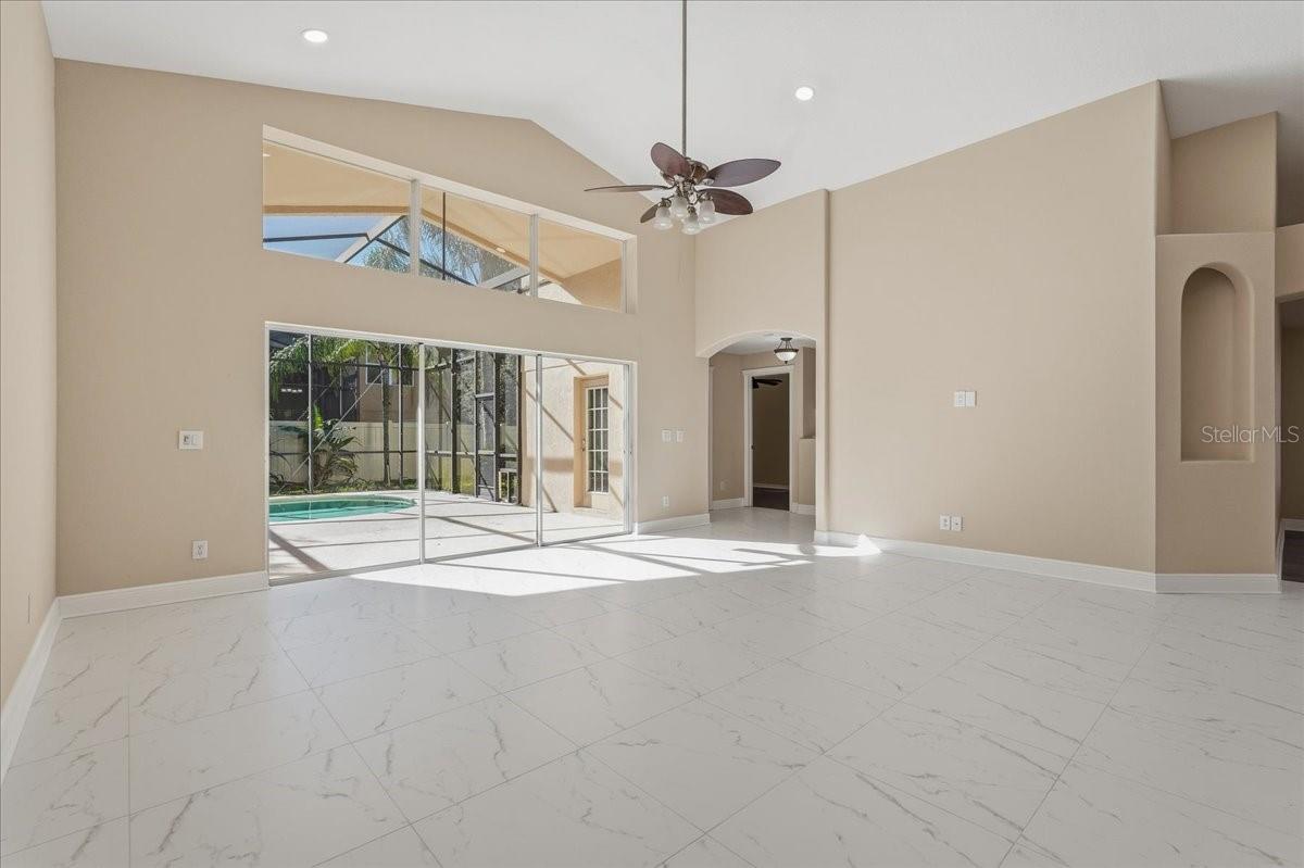 8211 CANYON CREEK WAY — photo 25