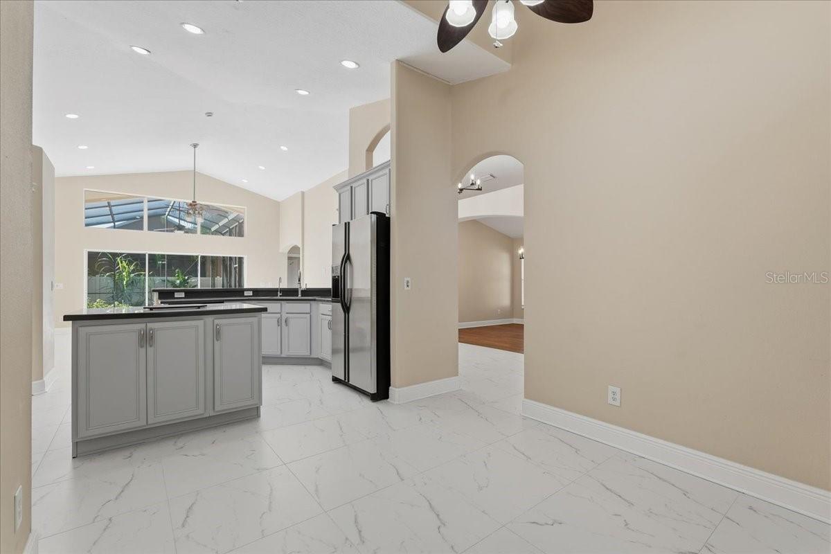 8211 CANYON CREEK WAY — photo 20