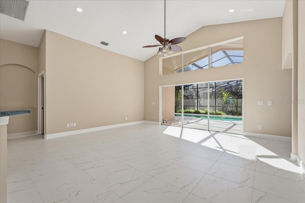 8211 CANYON CREEK WAY — photo 26