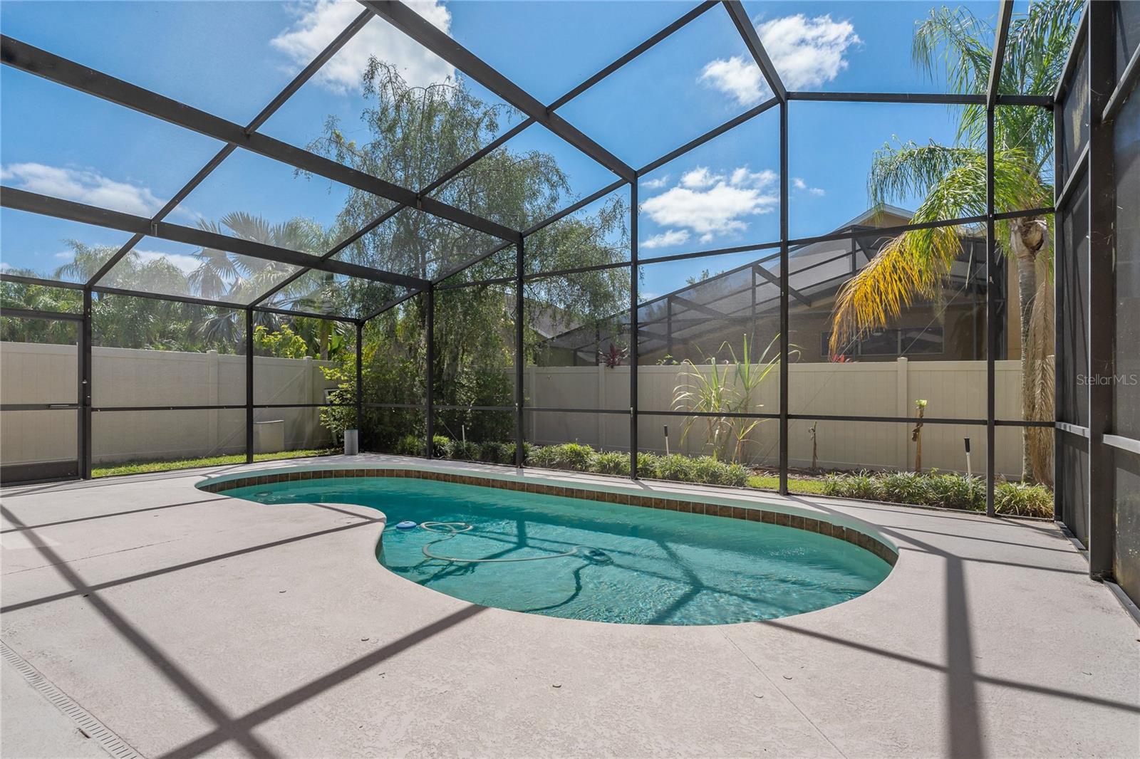 8211 CANYON CREEK WAY — photo 49